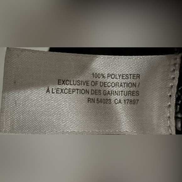 Old Navy: Women's Full Zip Long Sleeve Fleece- Size Large - Picture 7 of 10